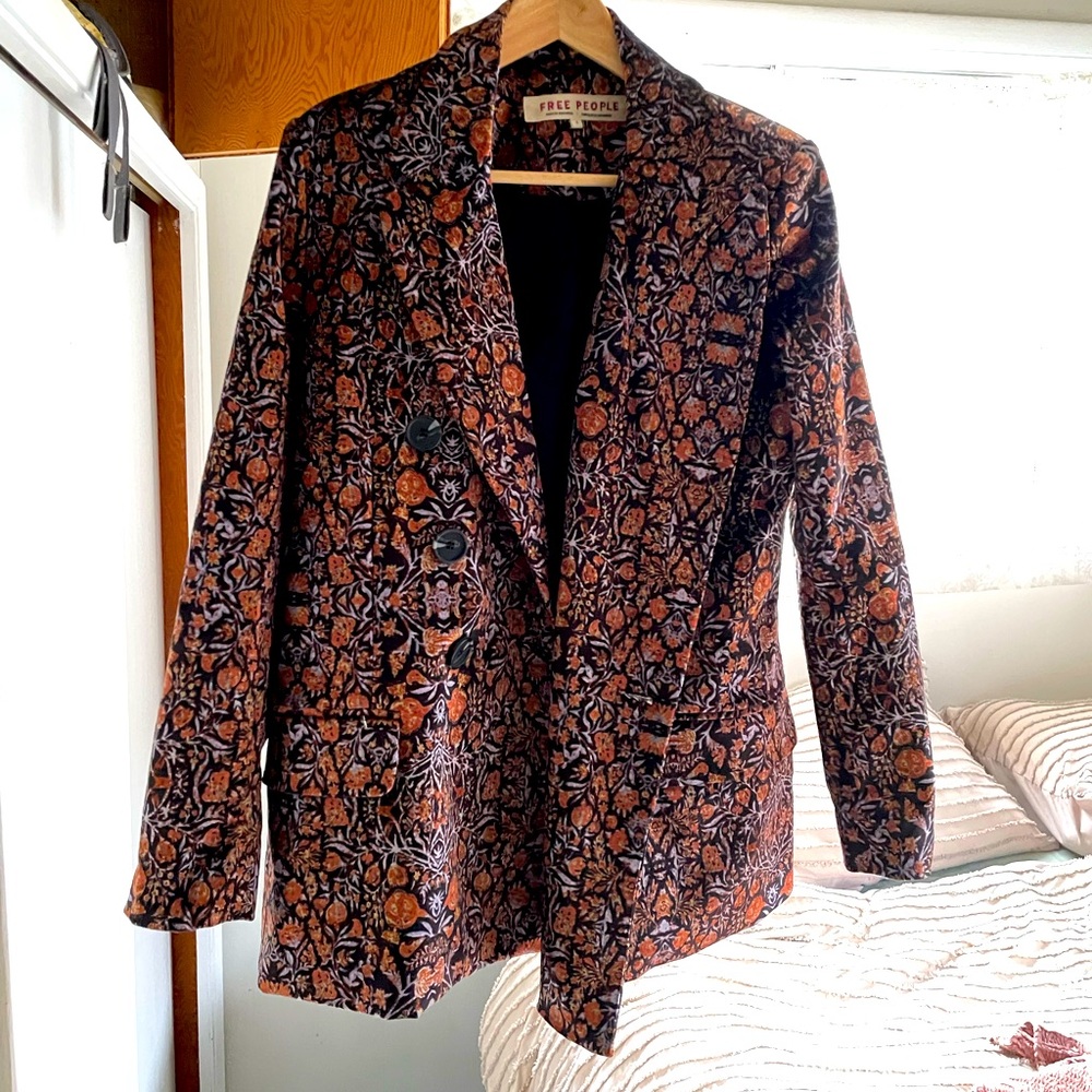 Brand new Free People Velvet Printed Ashby Blazer